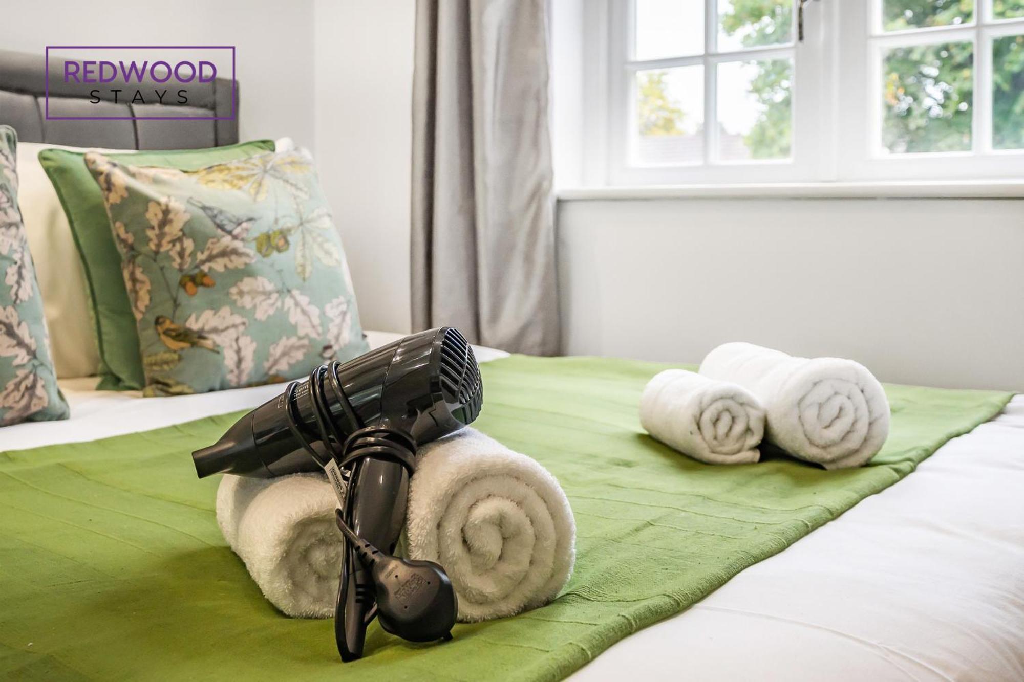 Brand New, 1 Bed 1 Bath, Modern Town Center Apartment, Netflix By Redwood Stays Aldershot Exteriér fotografie